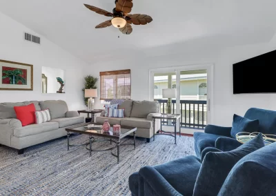 Flamingo Harbor living area