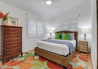 Flamingo Harbor bedroom