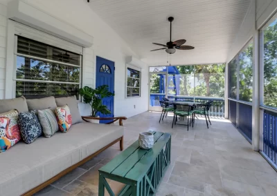 Flamingo Harbor screened veranda